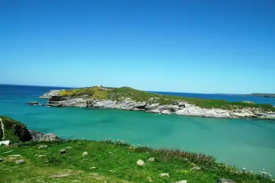 Image de Glendorgal Sands - Superbes vues sur la mer, accès à la plage, magnifique à l'intérieur et à l'extérieur