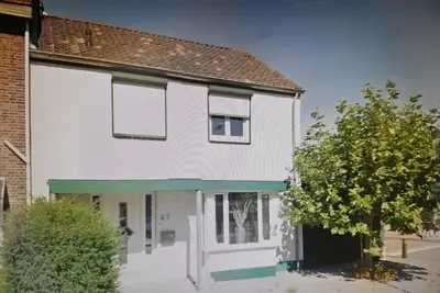 Image de maison moderne spacieuse