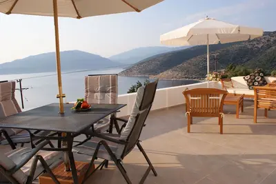 Image de Jolie villa avec piscine privée et vue panoramique sur la mer-bord d'Agia Efimia