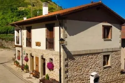 Image de Offer - Self catering Gaztelubidea for 4 + 2 persons