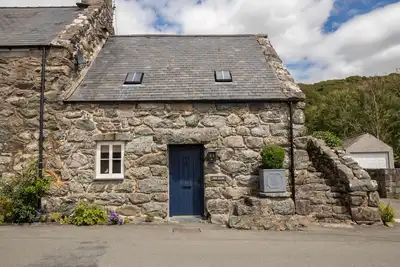 Image de Hen Stabl - Une charmante écurie de caractère en pierre du 18ème siècle reconvertie