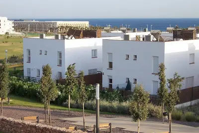 Image de Vacances en famille, 8 personnes. Plage et golf