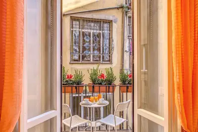 Image de Appartement de Luxe avec Balcon - En Duplex - sur la Place d'Espagne