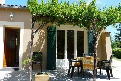 Image de Maison avec jardin - proche village et rivière