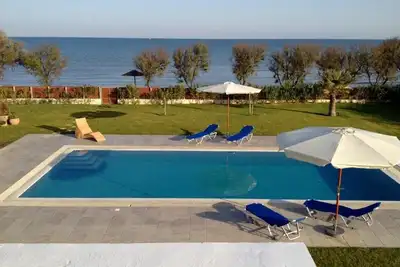 Villa bord de mer avec piscine privée