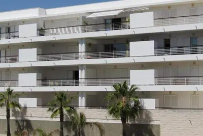 Image de 7190 / Al luxe climatisé Appartement Lagos Marina, Piscine commune,