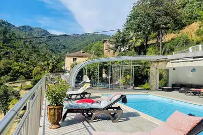 Image de Maison en pierres au coeur des Cévennes avec piscine couverte et chauffée