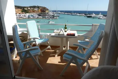 Image de Superb Front Line Apartment with fantastic sea views