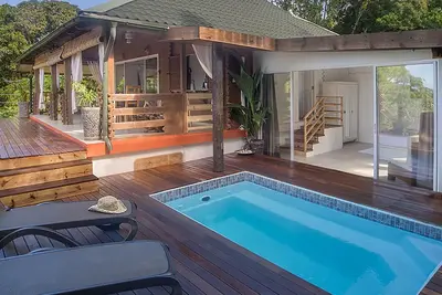 Image de Piscine Privée + Wifi Gratuit + Douche Extérieure\nLa Pointe Beach Huts