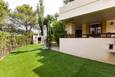 Image de Bel appartement avec jardin et barbecue