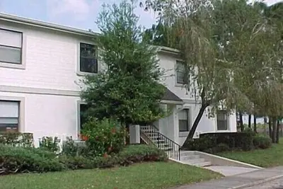 Image de Beautiful Condo in prime Florida location within premier gated community.