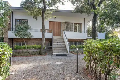 Image de Villa Seristori - 15 places avec jardin, à 50 m de la plage