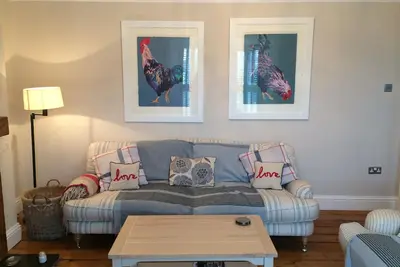 Image de Boutique Cottage au coeur de Mumbles avec parking - famille et chien amical!