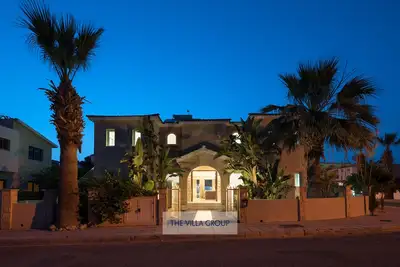 Image de Belle villa de luxe de 6 chambres avec piscine privée à Universal, Kato Paphos