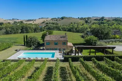 Image de Casale Vigneto 6 - Trois Chambres Villa, Couchages 6
