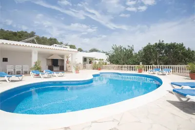 Image de Can Tunicu has great sea views near to San Antonio