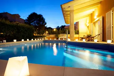 Image de Beach House Avec piscine et jardin privés