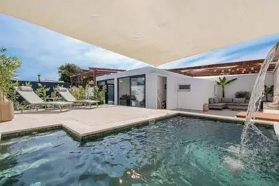 Image de Modern detached private house 60 meters (2 min walk) from the beach!