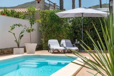 Image de Villa Claudine, à 800 m de la plage avec piscine, pour 6 personnes