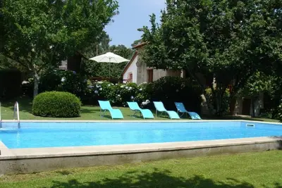 Image de Villa avec piscine et une excellent connexion au centre historique de Porto
