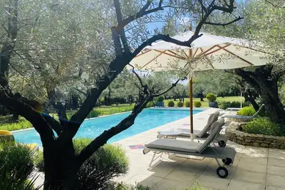 Image de Mas dans une oliveraie avec grande piscine à 3 km d'Uzès