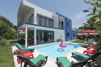 Image de Magnificent Villa in Arrábida Resort. Piscine Privée. Plages. Montaigne. Lisboa