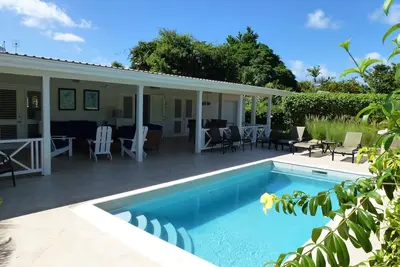 Image de Villa avec piscine privée; Sunset Crest, Holetown.