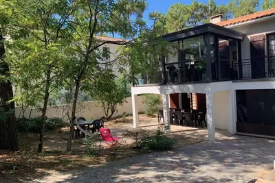 Image de Big House 10/ 13 persons ***3 keys 150 meters from the beach