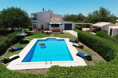 Image de Hilltop Villa - Private Large Pool & Stunning Views & Great Location & Free Wifi