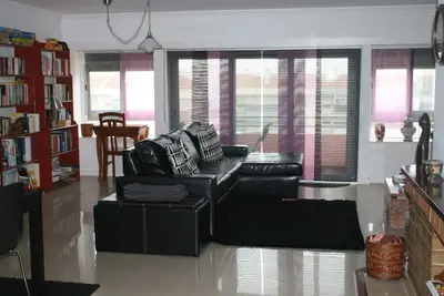 Image de Appartement à Lisbonne - 4/5 personnes - Métro a 100 métres  - Aéroport 5kms