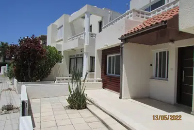 Luxury Villa on Small Complex - Tv, Playstion 3, Unlimited WiFi & Air-Con