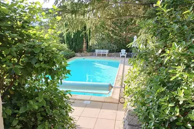 Image de Maison individuelle avec jardin, piscine privée et belle vue sur la belle Lagrasse