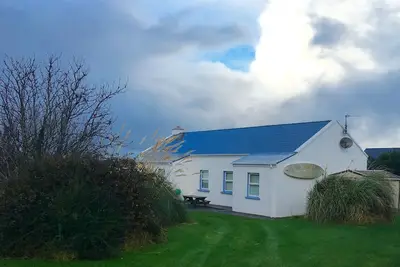 Image de Cottage confortable modernisé près des plages de drapeau bleu sur la voie de Dingle