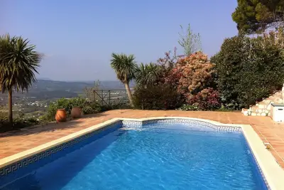 Image de Villa avec piscine privée et une grande portée Valley Views