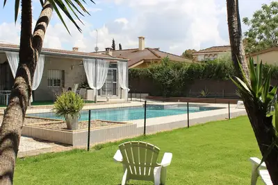 Image de Sevilla City, Luxuy Appartement: parking gratuit, Piscine Et Metro.