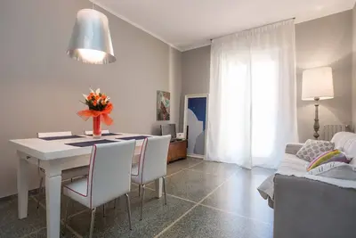 Image de Dimora Matteotti-Grand appartement ensoleillé avec 2 chambres et 6 couchages