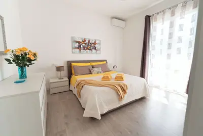 Image de Lumineux appartement avec terrasse et jardin privé