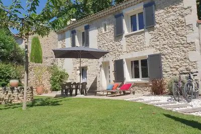 Image de Maison provençale avec jardin