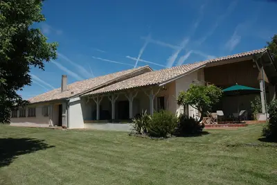 Image de Ferme du 18ème siècle avec piscine exclusive