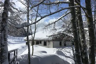 Image de Revenez à l'essentiel dans un gîte ambiance chalet de 6 à 15 personnes