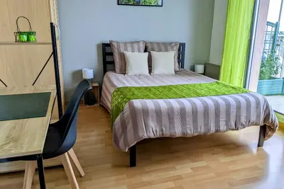 Image de Confort, Calme & Style (Wifi et Parking inclus)