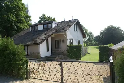 Image de 8 personnes Villa Les lévriers Ardennes - 2600m jardin - vue panoramique