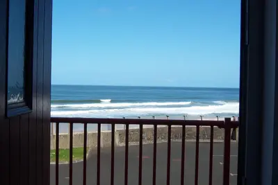 Image de Appartement moderne Ă Castlerock, avec de superbes vues panoramiques sur la mer