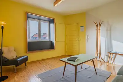 Image de Vintage w/ Castle View Apartment by LovelyStay