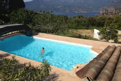 Image de Maison avec vue sur le golfe de Porto