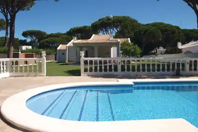 Image de Excellente villa avec piscine privée