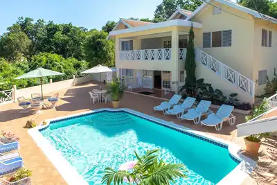 Image de La magnifique Butterfly Villa située dans le domaine exclusif de Silver Sands