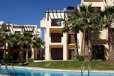 Image de Penthouse de luxe avec piscine communautaire