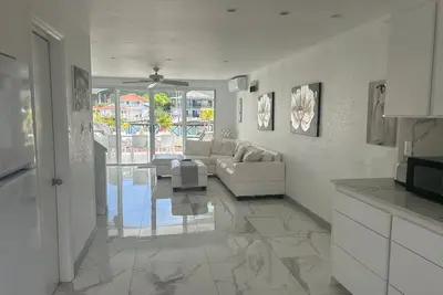 Image de Belle villa South Finger 218h Jolly Harbour