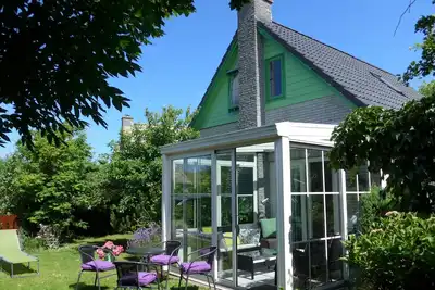 Image de Maison de vacances joliment meublée sur la mer du Nord, à proximité de la plage et d'un emplacement idyllique